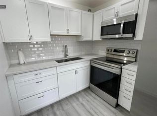 227 Fanshaw #F, Boca Raton, FL 33434