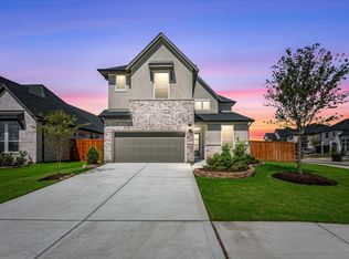 8002 Treetop View Dr, Fulshear, TX 77441