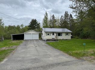 52 Levensellar Rd, Eddington, ME 04428
