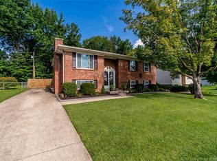 2007 Snyder Dr, Jeffersonville, IN 47130