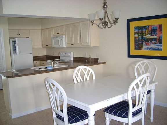 4th image of 8211 Annabellas Ln