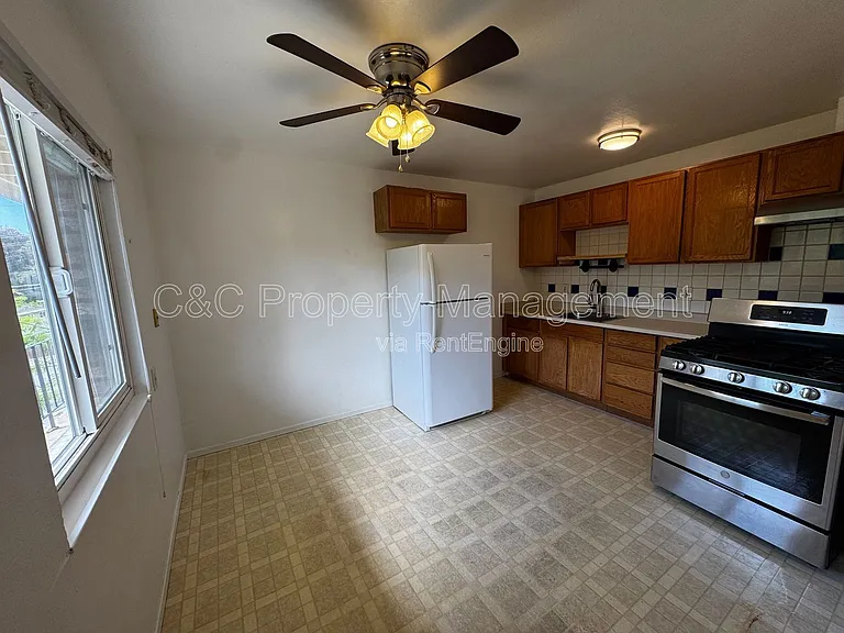 411 E O St #419 — Photo 1