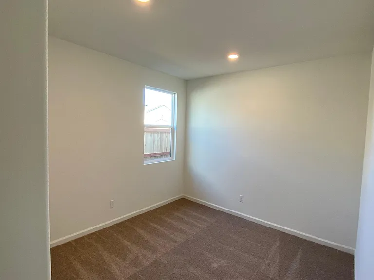 7199 E University Ave — Photo 27