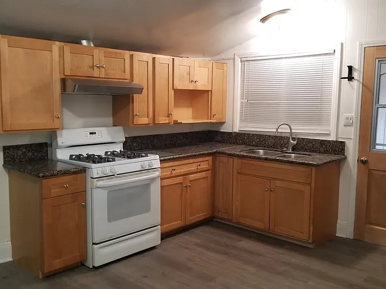 18662 E Vine Ave #A — Photo 4