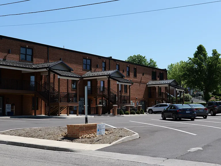 207 W Main St #4 — Photo 10