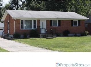1030 Cristland Rd, Louisville, KY 40214