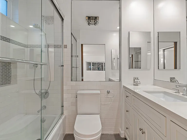 9005 Cynthia St #119 — Photo 15