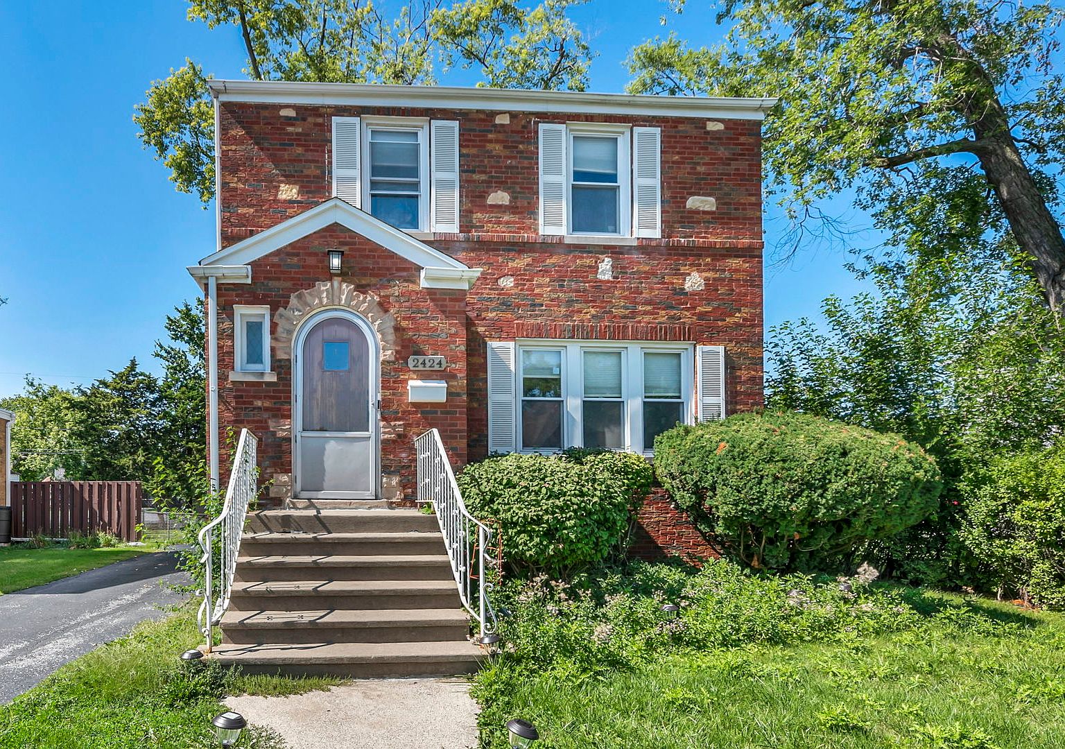 2424 S 17th Ave, Broadview, IL 60155 Zillow