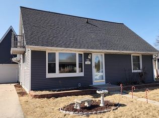 3610 S 17th St, Sheboygan, WI 53081