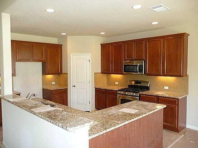 2nd image of 801 Royal Burgess Dr