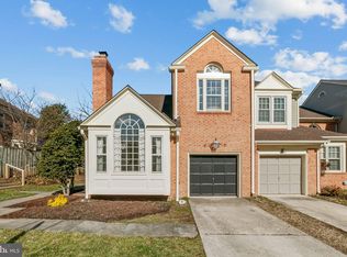 5908 Sandbrook Ct, Alexandria, VA 22307