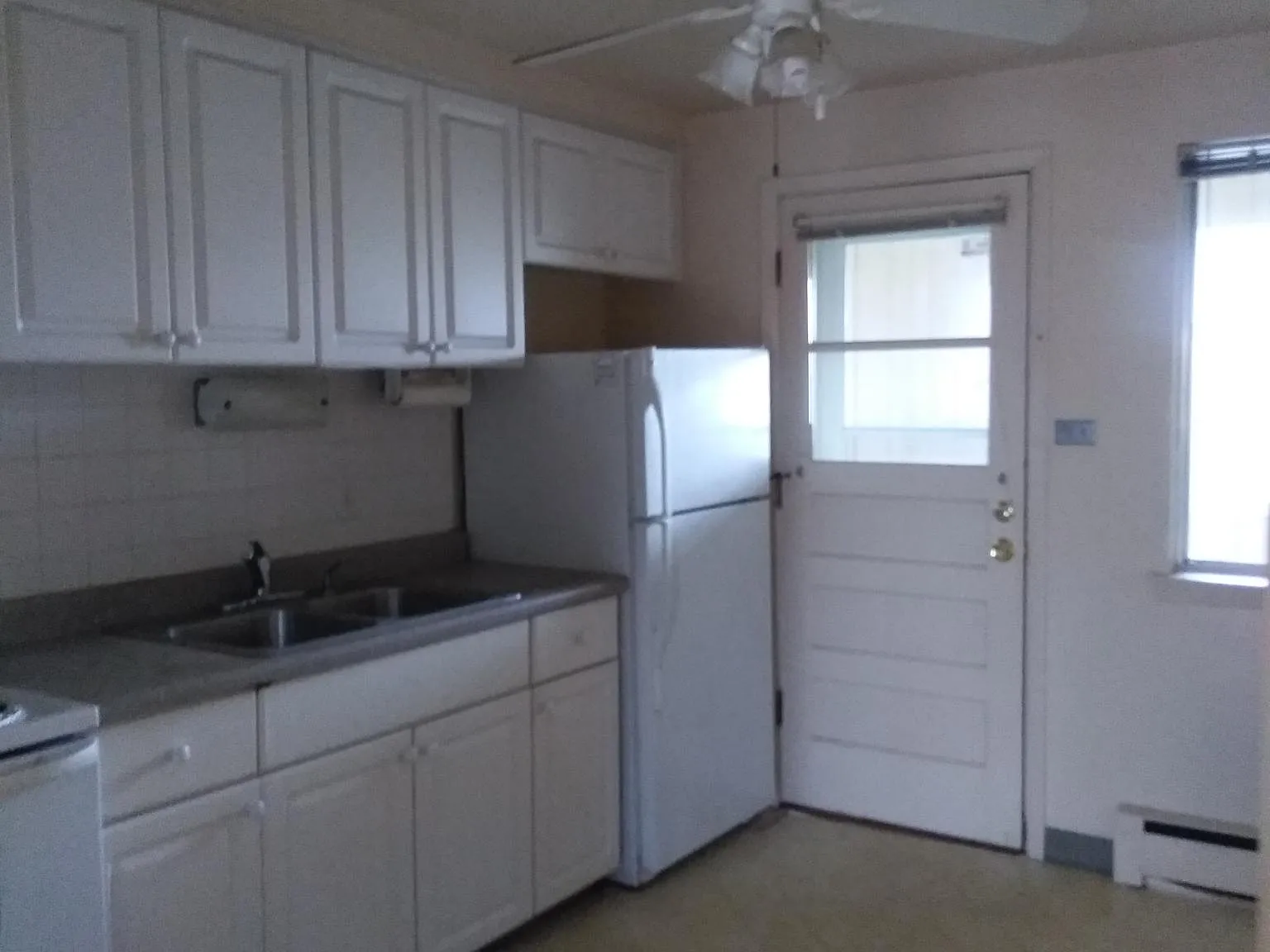 9452 N Washington St — Photo 3