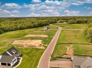 7537 255th St, Wyoming, MN 55092