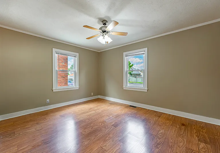 2315 Auburn St #2E — Photo 9