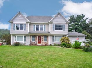 4 Budd St, Roxbury Twp., NJ 07852