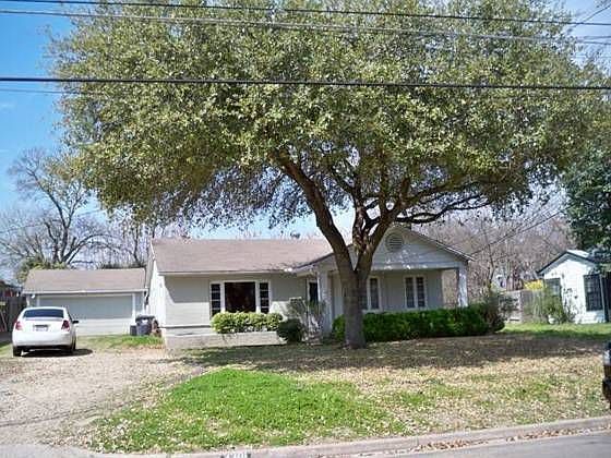 1st image of 3301 Willowbrook Dr