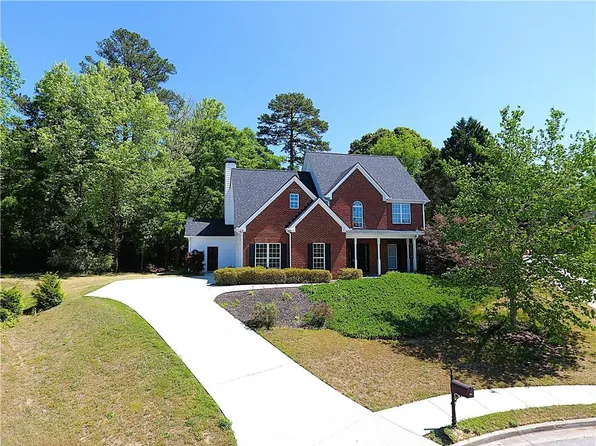 1544 Sky Valley Ct, Dacula, GA 30019