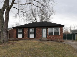 2504 Tavistock Ct, Louisville, KY 40272