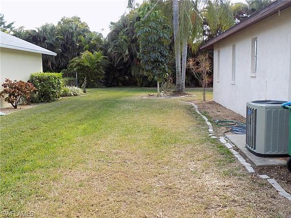 4th image of 1218 SW 51st Ter