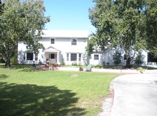 6821 Broken Arrow Rd, Fort Myers, FL 33912