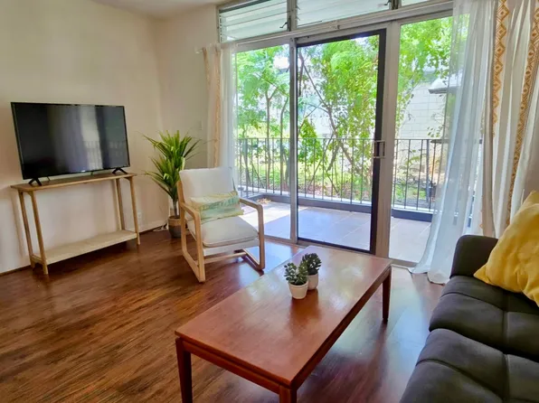 1914 University Ave APT 202, Honolulu, HI 96822