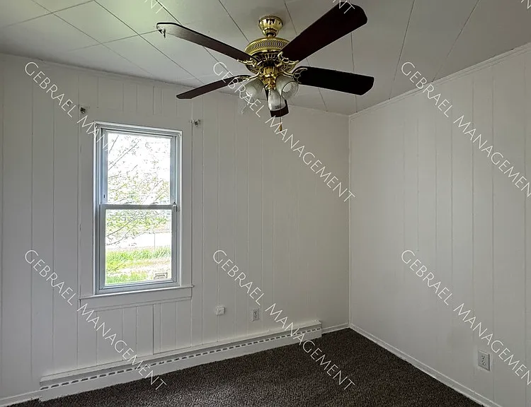 3201 Woodrow Ave — Photo 9