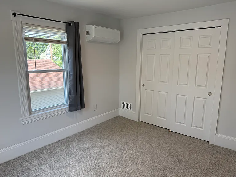 52 Holyoke St — Photo 14