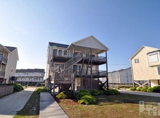 822 N Topsail Dr, Holly Ridge, NC 28445