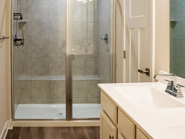 531 Swansea Dr — Photo 10