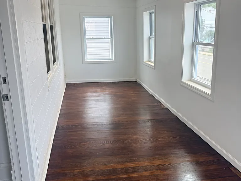 105 Bridgeport Ave #2 — Photo 17