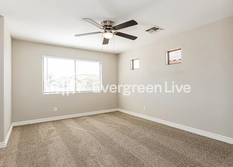 12432 W San Miguel Ave — Photo 13