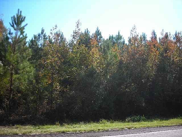 2nd image of 3732 Highway 65