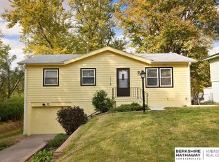 1606 Garden Ave, Bellevue, NE 68005