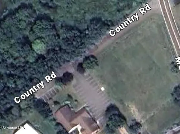 2 Manor Dr, Shavertown, PA 18708