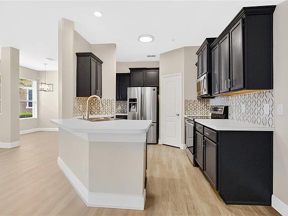 3rd image of 15357 OAK APPLE COURT #4C