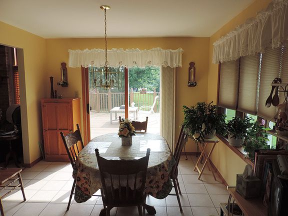 3rd image of 2500 La Brecque Dr