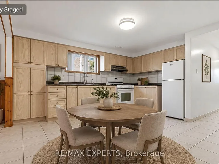 228 Andrew Park #BASEMENT — Photo 7