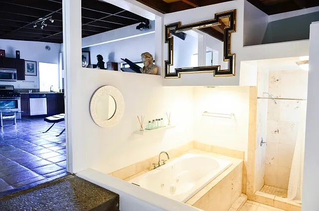 1 bed, 1140 sqft, $4,000 — Photo 2
