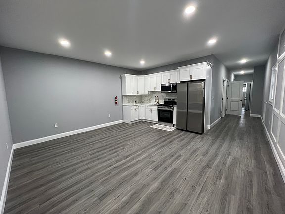 2nd image of 163 N 9th St Floor 2