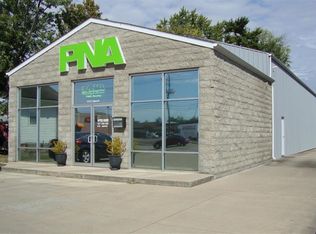 1315 E Tipton St, Seymour, IN 47274