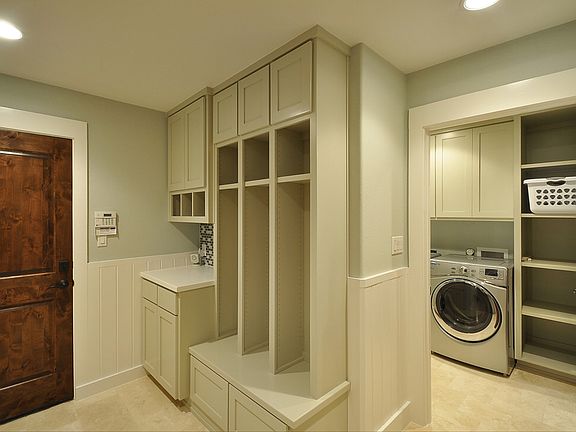 2nd image of 2500 Great Oaks Pkwy