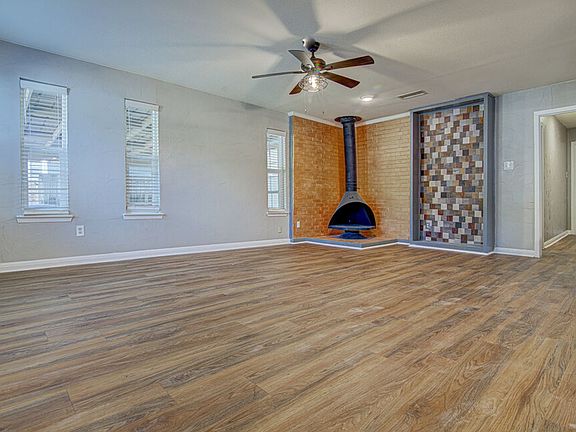 5th image of 1807 Briar Hill Dr #A