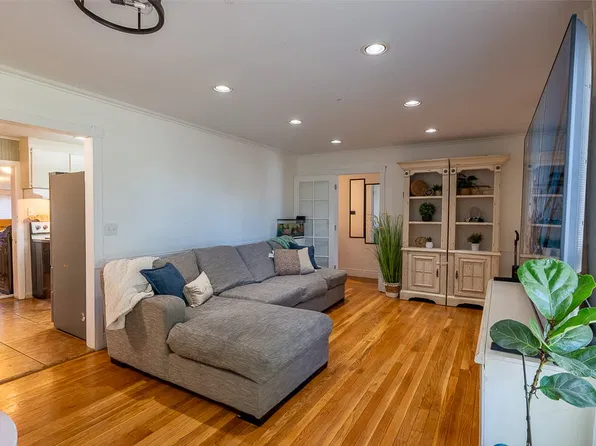 975 E 560 N, Provo, UT 84606