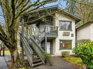12707 NE 130th Ct APT B101, Kirkland, WA