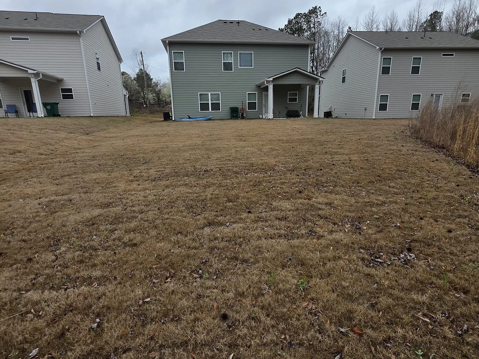 4 bed, 2.5 bath, 2400 sqft, $1,199 — Photo 4