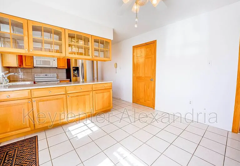 7123 Red Horse Tavern Ln — Photo 12