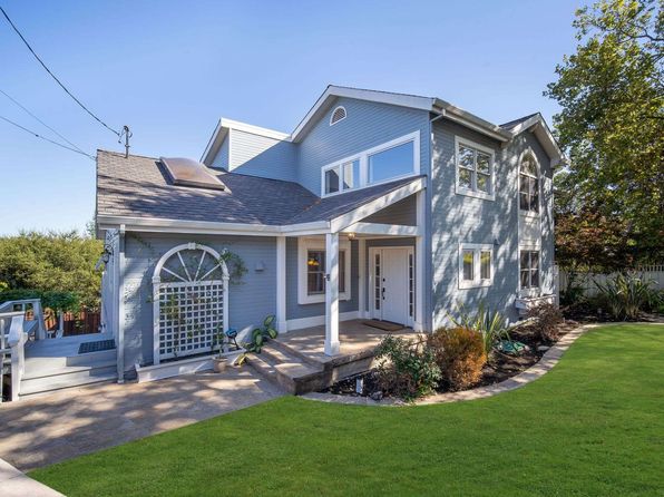 33 Altamount Dr