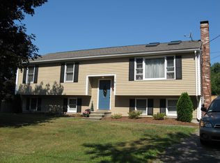 161 Queens Brook Rd, Pembroke, MA 02359