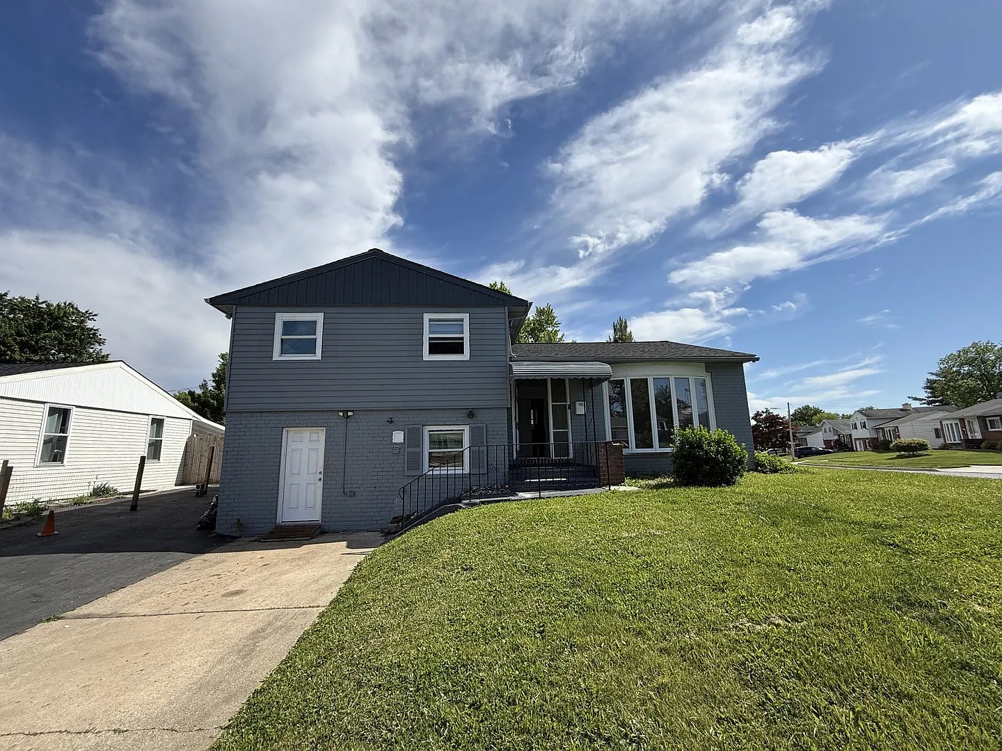 3BR Home + Separate 1BR In Law Apartment | Private Entrance | 2 Kitchens | 2 W/D | Yard + Driveway — Photo 2