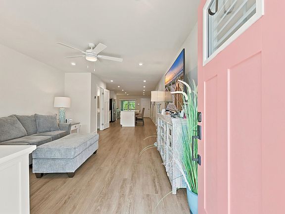4th image of 2367 Elowen Ln. #2367